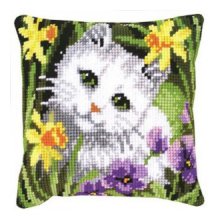 0147362-PN Подушка Vervaco 'Белая кошка в нарциссах' 40x40 см
